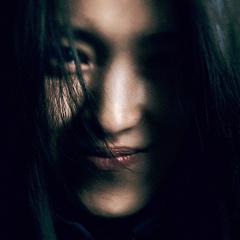 恶鬼 - 7g8rUhLCQ40xELA49OkiJmPrR9c.jpg