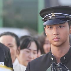 绿洲 - Pho6zvXOblR8eSrnrBDn7rrJlv.jpg