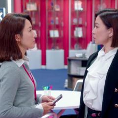 新闻女王 - mB2tTlxkPGEAf3hUh1dG17JlBIs.jpg