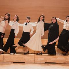 阳光女子合唱团 - lfk1PMzrtlSATGPljEpmqUUyUd5.jpg
