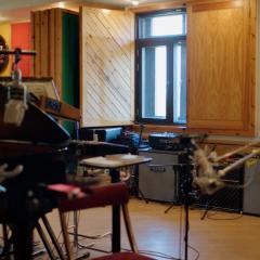 The Beatles - Free As A Bird: A Song Reborn - 6lZQ1mzl6b29FjXVXcTWFgeCPR.jpg