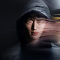 虽然不是英雄 - 7xLsYbgvPEc4Q5YZhq5vZOsU33l.jpg