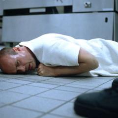 死亡实验 - j5YKNTgUQOXjxdUw8wbRuSWvf0s.jpg