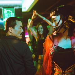 江湖儿女 - 45xe2yZF8jhykH9qIOUfMtKOo2S.jpg