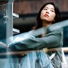 小小的我 - 7JXlAfbuYrEGK2LukHJlzQ5YkFO.jpg